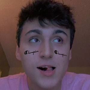 Meet your Posher, Logan